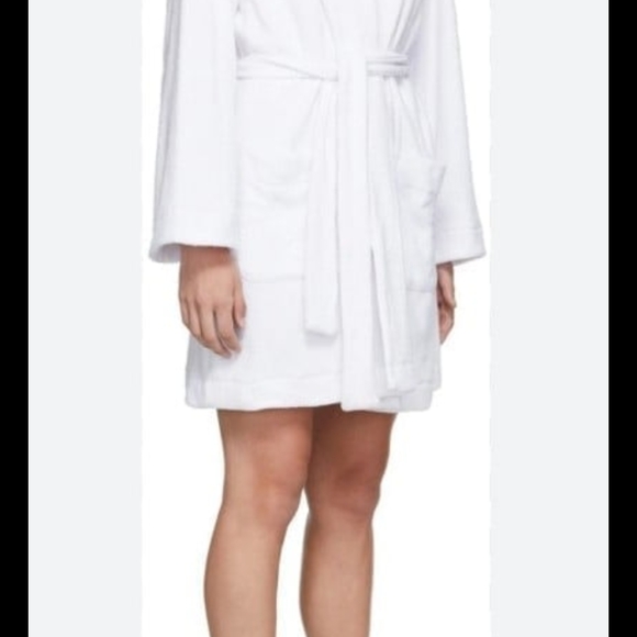 Skims Towel Robe - Picture 9 of 10